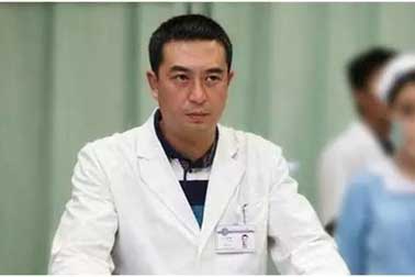 此劇必火：只因張嘉譯做了這件事。。。。。。